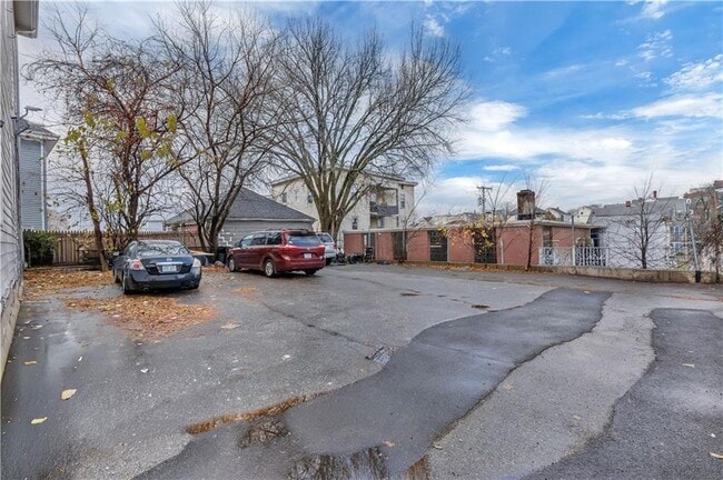 Photo - 135 Illinois St Unidad 2