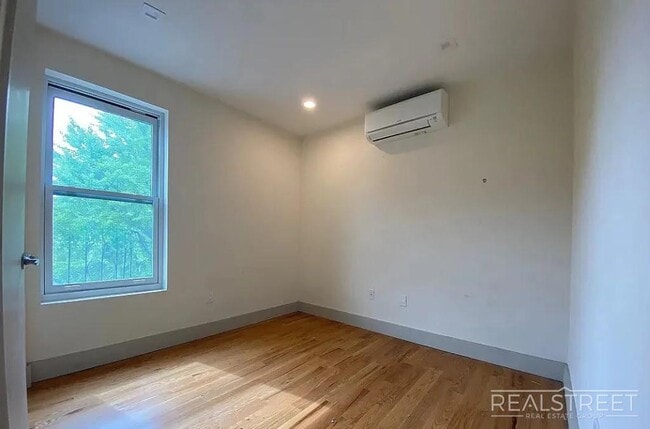 Photo - Greene Avenue Unit 2