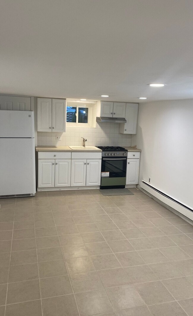 22 S Kensico Ave