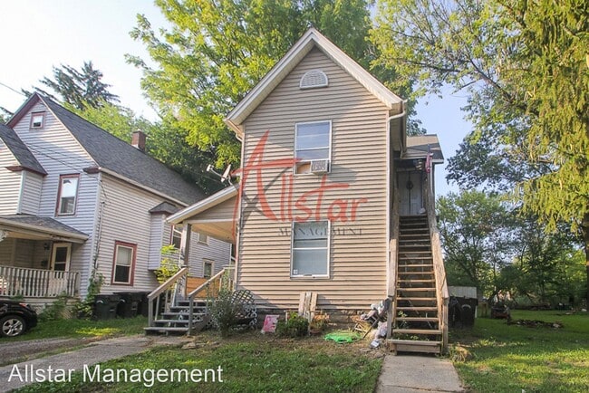 Photo - 1 br, 1 bath House - 225 Gates Avenue, down