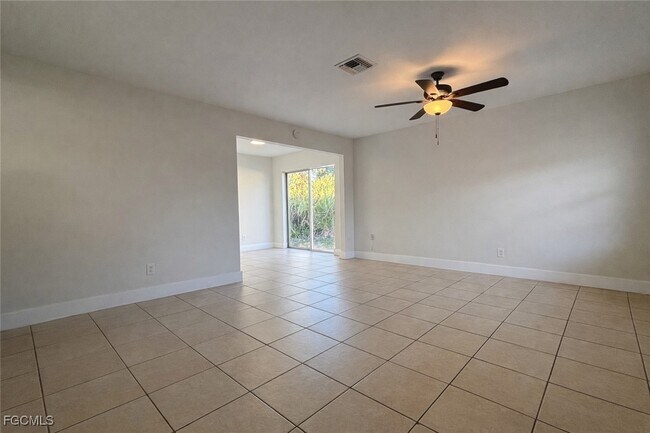 Photo - 4265 Desoto Ave