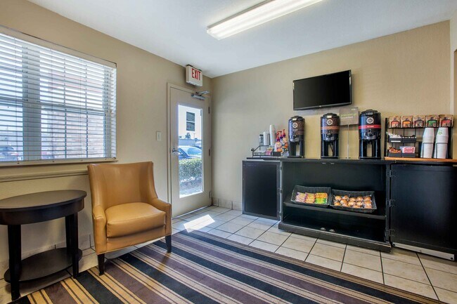 Photo - Furnished Studio-El Paso - Airport