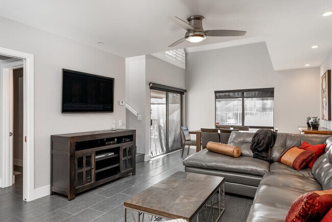 Photo - 71863 Eleanora Ln