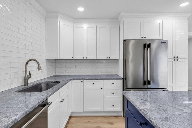 Photo - 283 Spring St Unit 3A