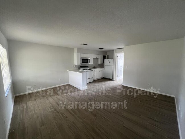 Photo - 2307 K-Ville Ave