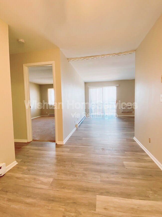 Photo - 203 Charleston Blvd Unit 3