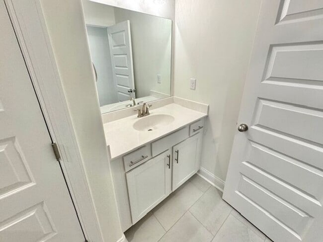 Photo - Now Leasing a Brand New 4-bdroom 2.5 bath home in Olive Branch- Five Minutes from Methodist Hospital