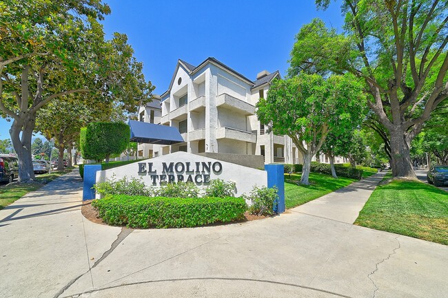 Building Photo - 300 N El Molino Ave Unit 107