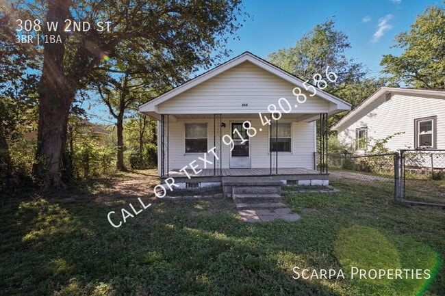 Photo - 308 W 2nd St