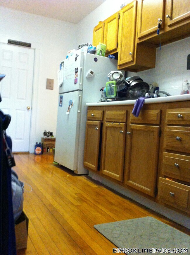 Photo - 19 Fairbanks St Apartment Unit 21