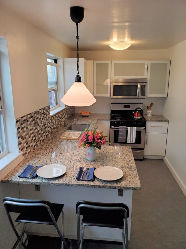 Bright Kitchen