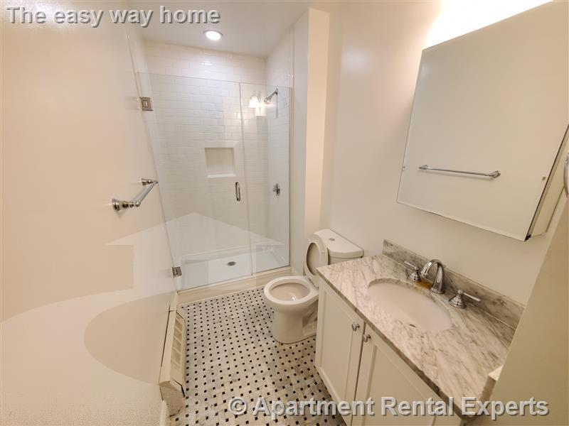 Photo - 65 Langdon St