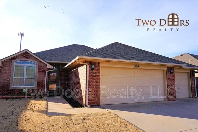 Building Photo - 9601 Crooked Creek Ln