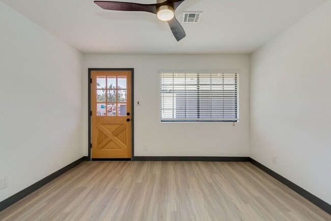Photo - Two Bedroom in Old Town Scottsdale - Sparking Pool! Unidad 3107 - 04