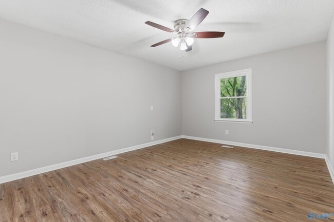 Photo - 416 Walton Rd