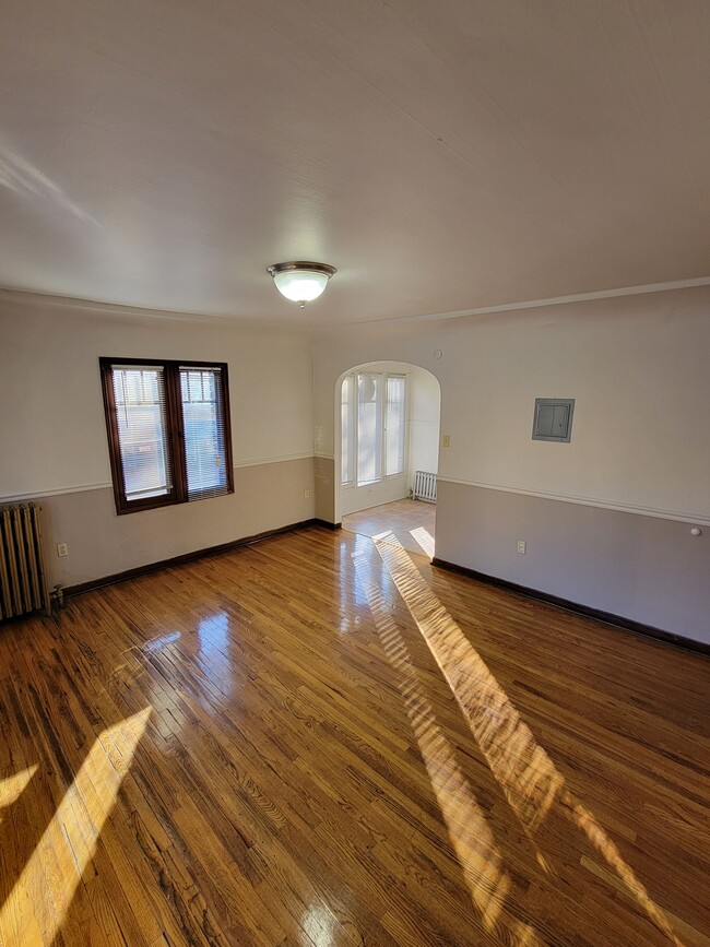 Photo - Graylyn Apartments