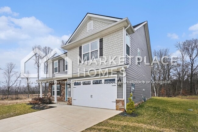 Photo - 556 Kingwood Ln