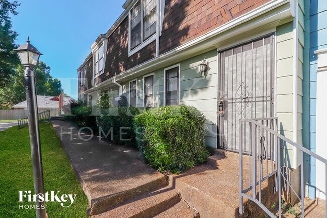 Photo - 145 Willow Bend Dr