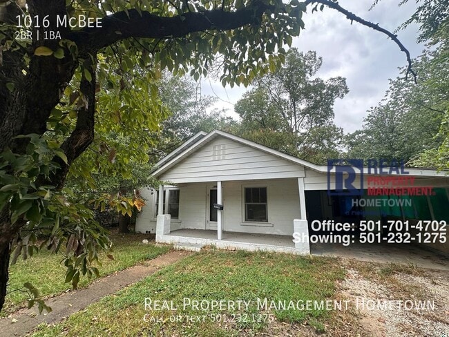 Building Photo - 1016 McBee-