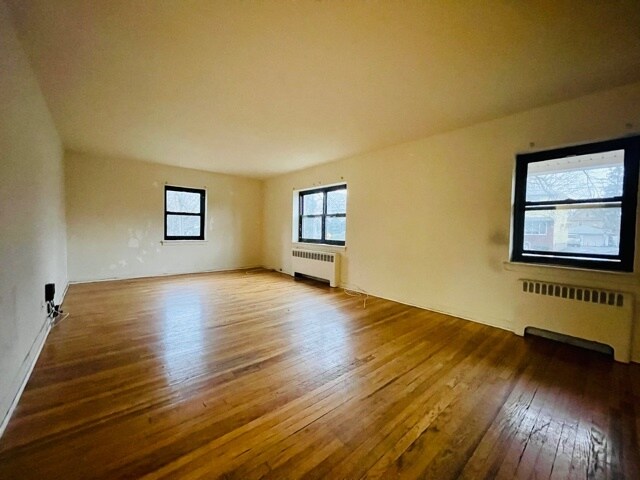Photo - 111 Montross Ave Apartamentos Unidad C