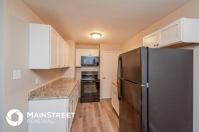 Photo - 5234 E 20th St