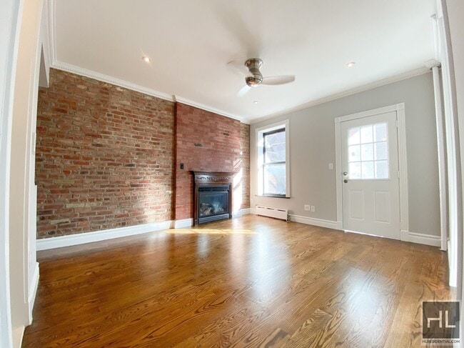 East 18th Street - East 18th Street Apartment Unit 5B