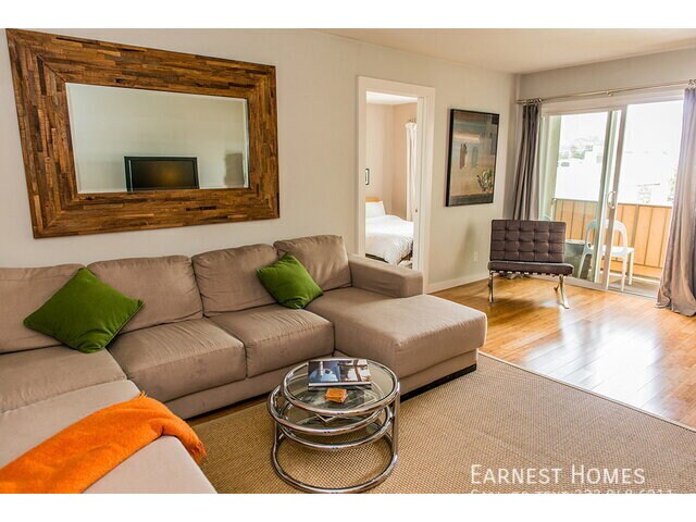 Photo - 525 N Sycamore Ave Condo Unit 411
