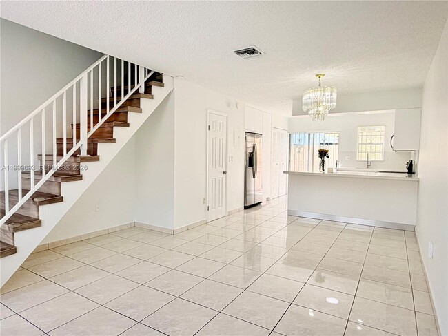 Photo - 1460 W 41st St Unit 1460