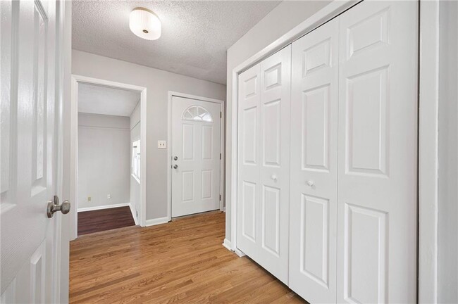 Photo - 86 Pioneer Trail