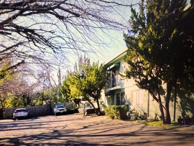 Photo - 1360 Orange Ave