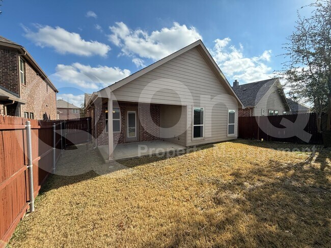 Photo - 413 Black Bass Rd