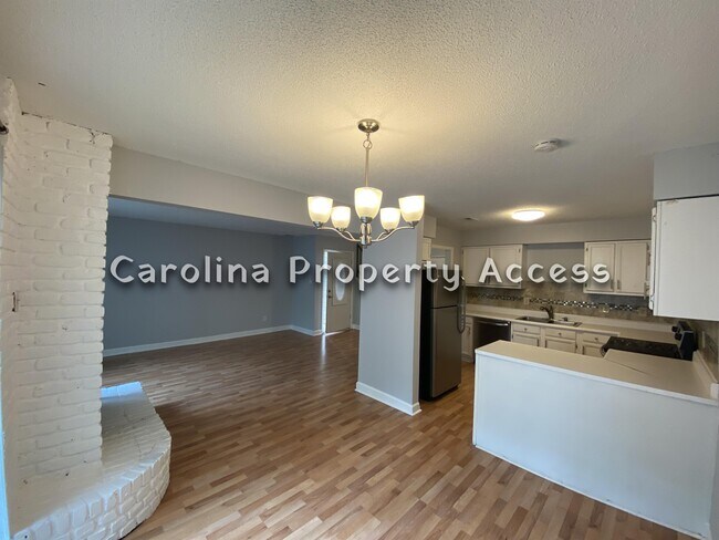 Photo - 4803 Walenda Dr