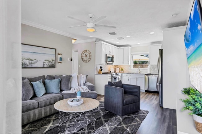 Photo - 1711 Marilyn Ave