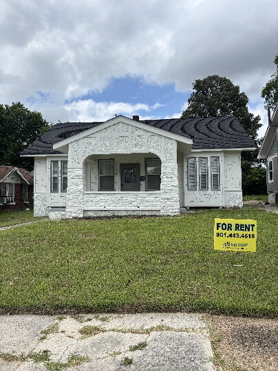 Building Photo - "3-Bedroom Home on Glenview Avenue with Spacious Layout and 2 Full Baths!"