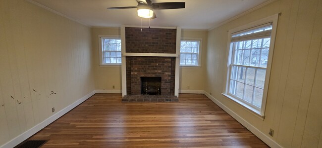 Photo - 3410 Woodbury Pike