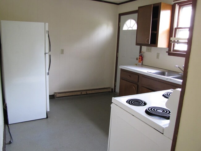 620 W Beaver Ave Unit b