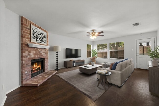 Building Photo - 10410 Cayuse Cove