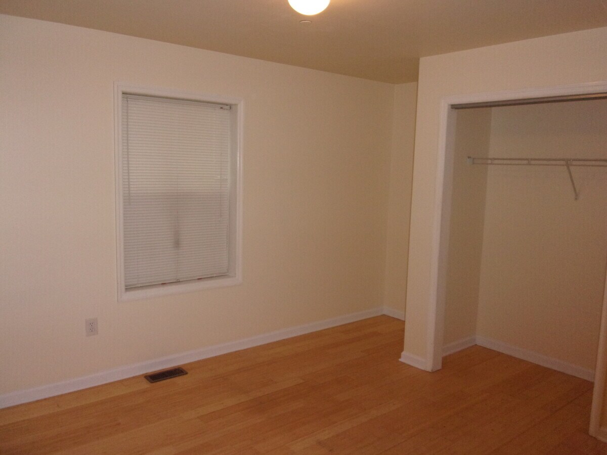 Photo - 1523 N 17th St Unit 1