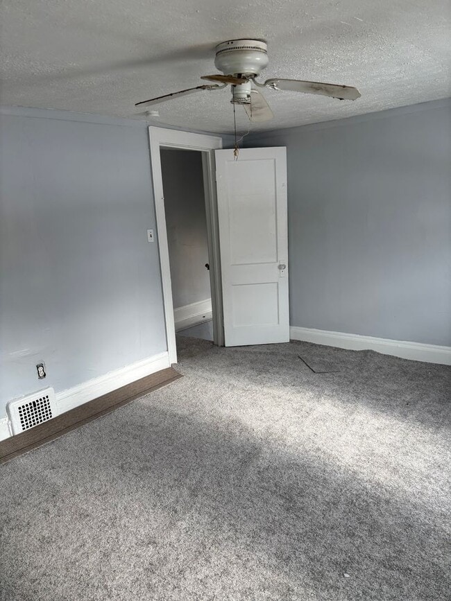 Photo - 2bd Single Cash Pay/Section 8