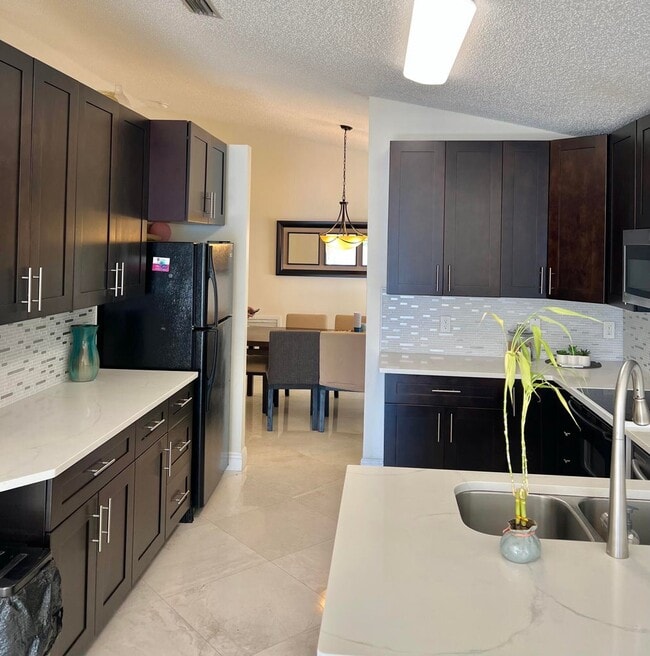 6129 Adriatic Way