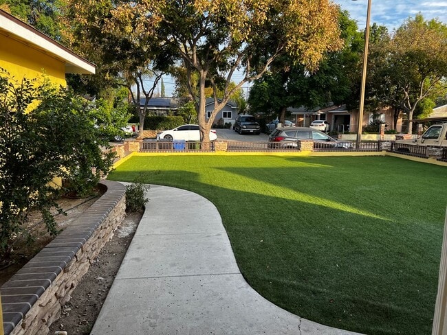 Photo - 3 bed, 2 bath single story home