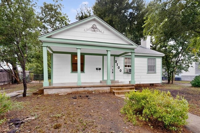 Photo - 3100 Breeze Terrace