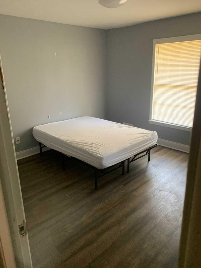 Photo - 1720 Danrich Dr