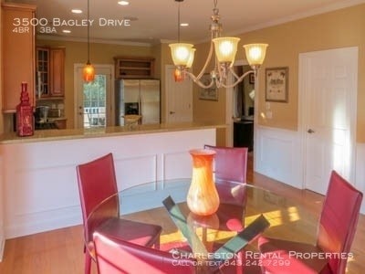 Photo - 3500 Bagley Dr