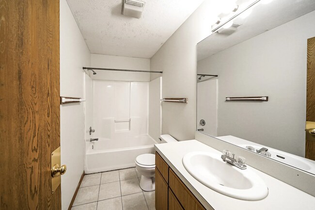 Photo - 1531 Whitehall Blvd