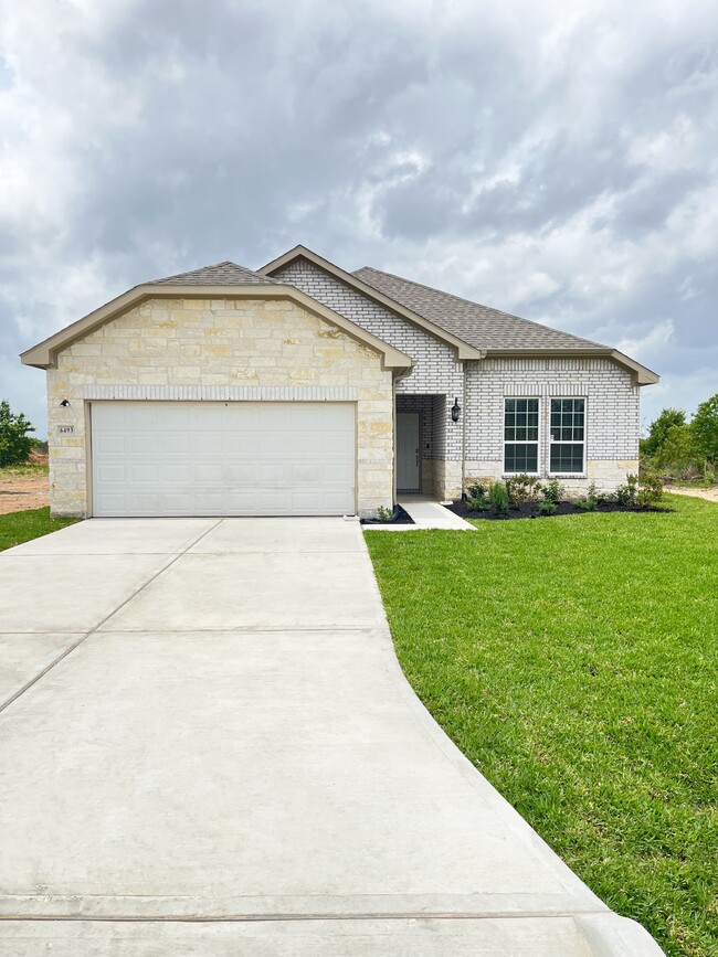 Building Photo - 6493 Rd 5503 Rental