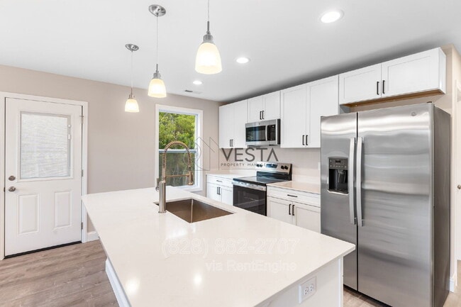 Photo - 4 Meadows Town Rd