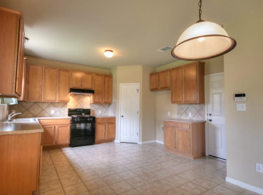Photo - 9624 Castle Pines Dr