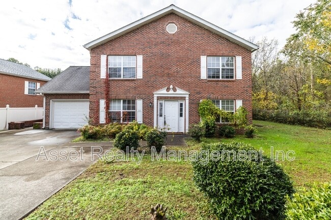 Photo - 203 Sweet Gum Lane