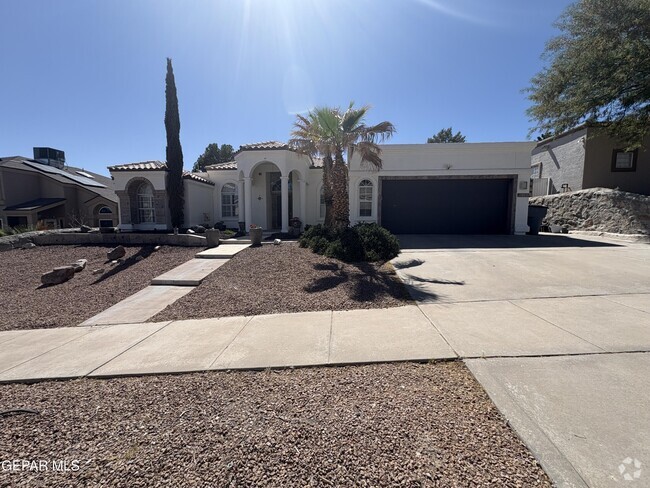 Building Photo - 1009 Sun Ridge Dr Rental
